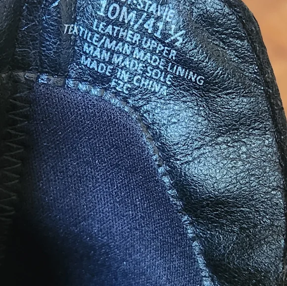 Crown Vintage Women’s Black Leather Ankle Booties Zip Block Heel Size 10M - Picture 13 of 13